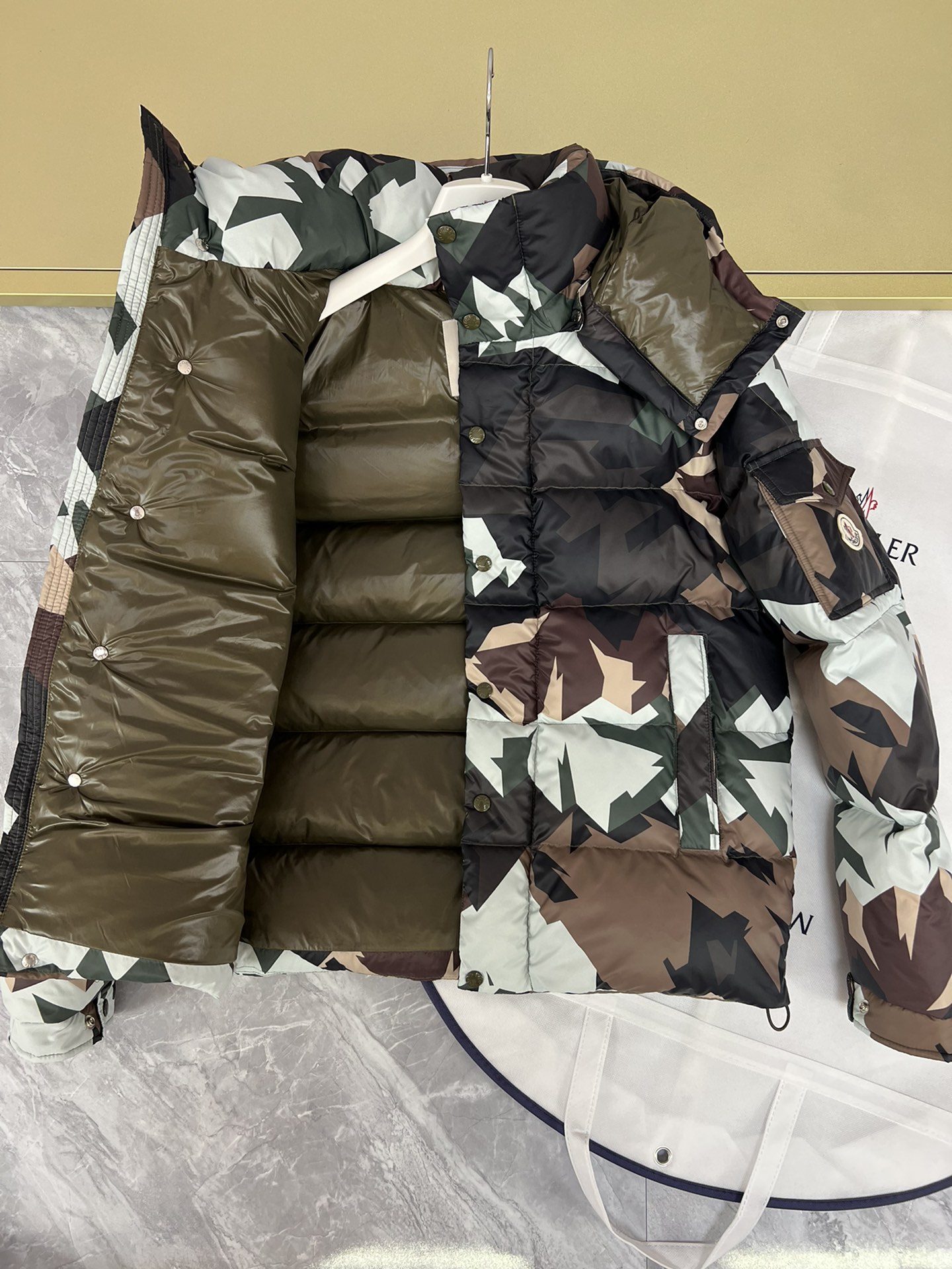 スーパーコピー服後払い国内発送対応N品安全必ず届く信用できるサイト